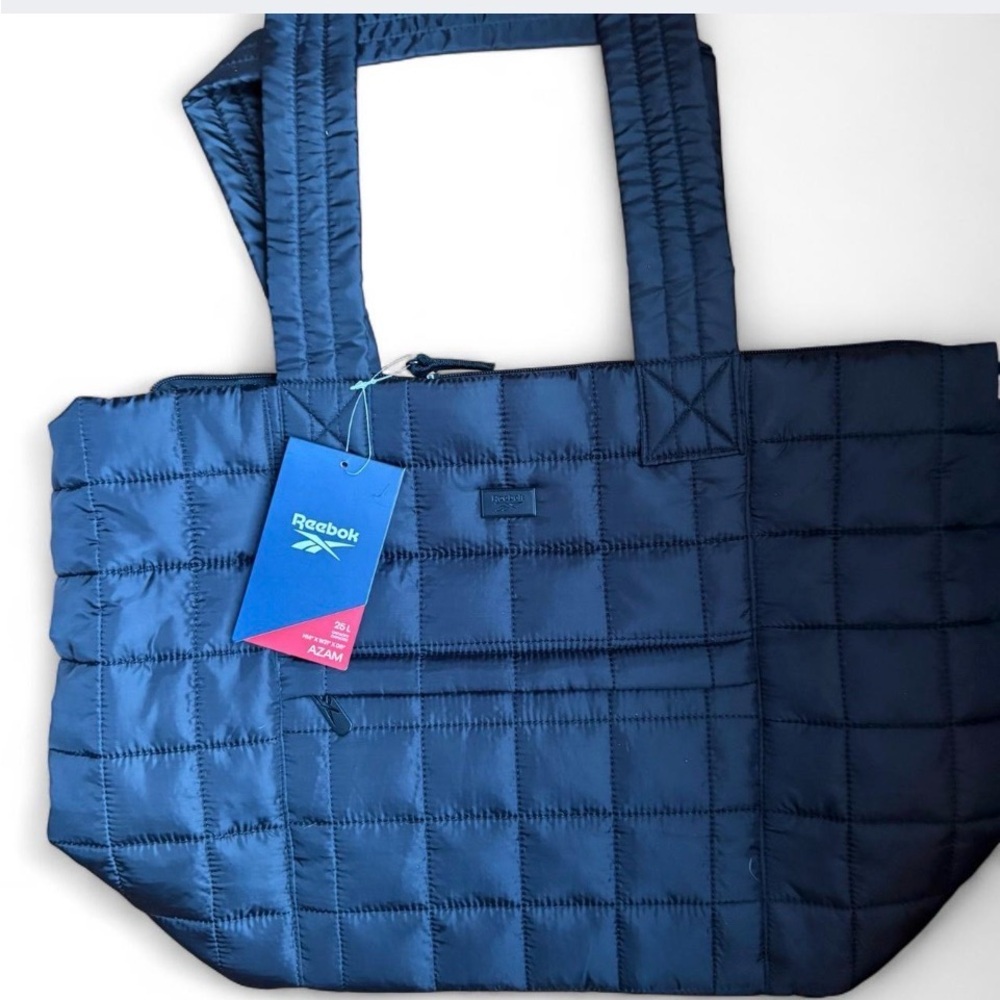 Reebok Azam Black 25 L Quilted Tote Bag